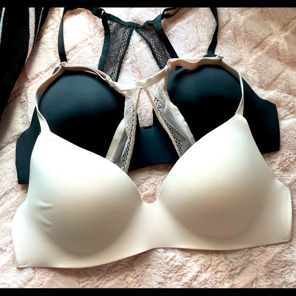 Set of Two Wireless Bras from Victorias Secret
